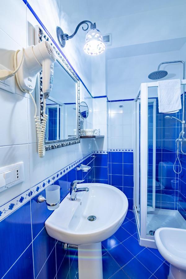 نيتسا دي سيشيليا B&B Ottocento Sul Mare المظهر الخارجي الصورة