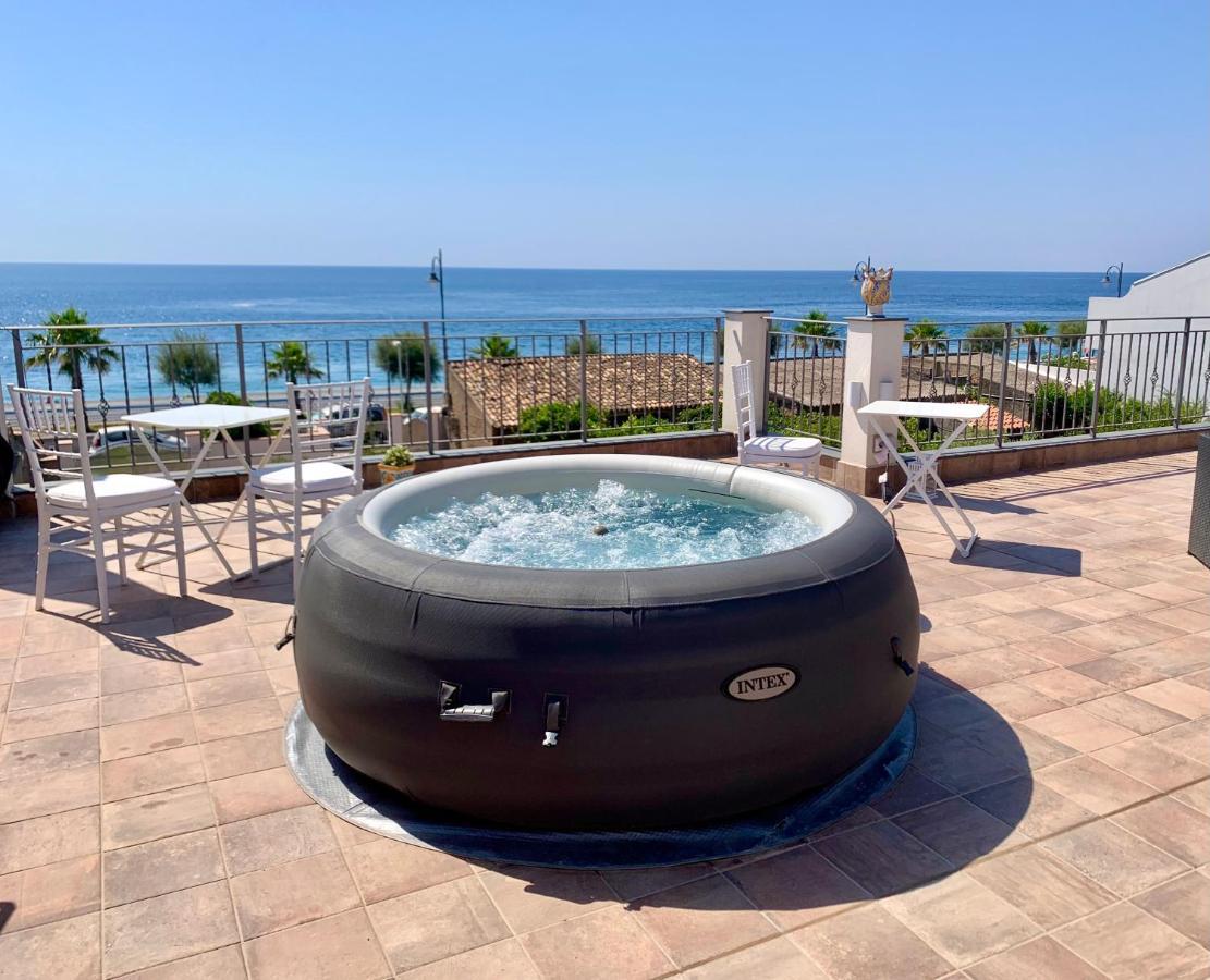 نيتسا دي سيشيليا B&B Ottocento Sul Mare المظهر الخارجي الصورة