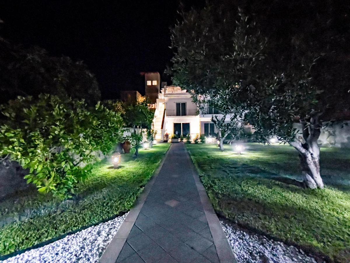 نيتسا دي سيشيليا B&B Ottocento Sul Mare المظهر الخارجي الصورة